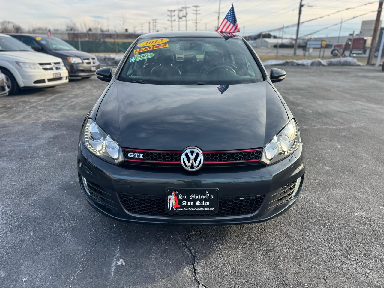 Volkswagen GTI 4dr HB DSG w/Sunroof & Navi PZEV 2012
