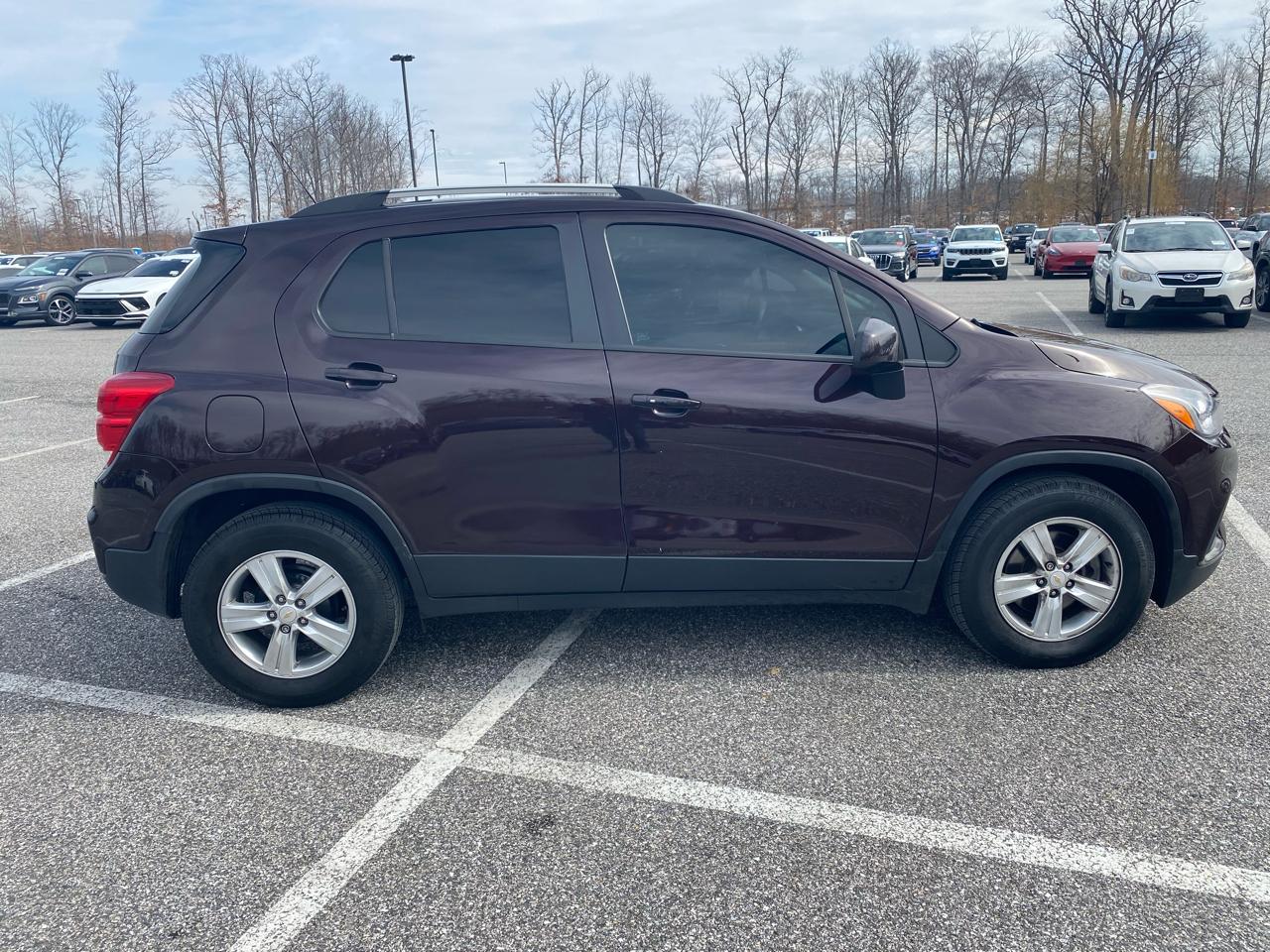 Chevrolet Trax FWD 4dr LT 2021