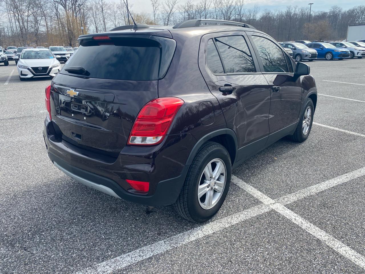 Chevrolet Trax FWD 4dr LT 2021