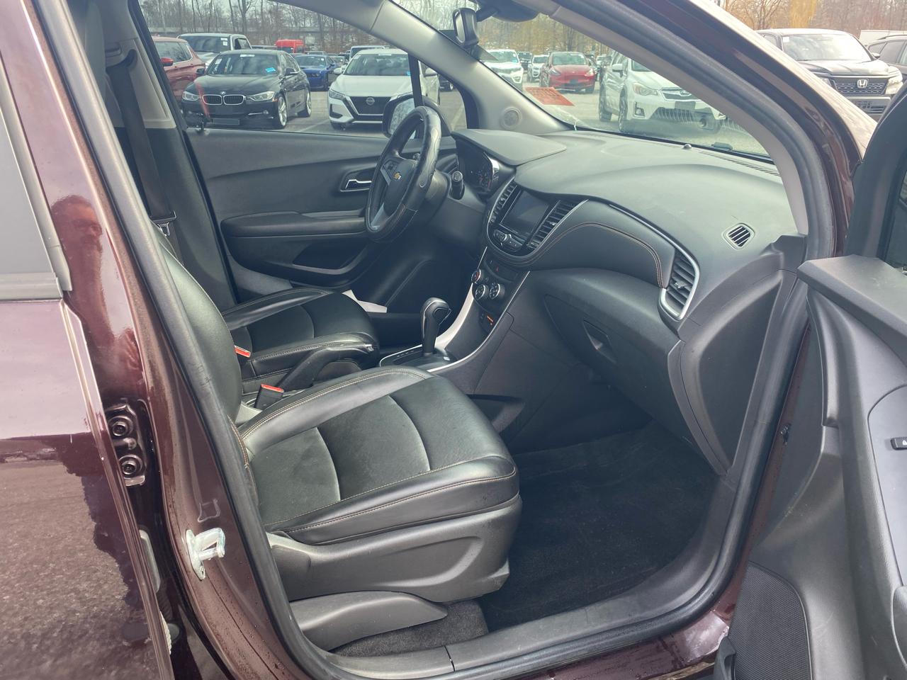 Chevrolet Trax FWD 4dr LT 2021