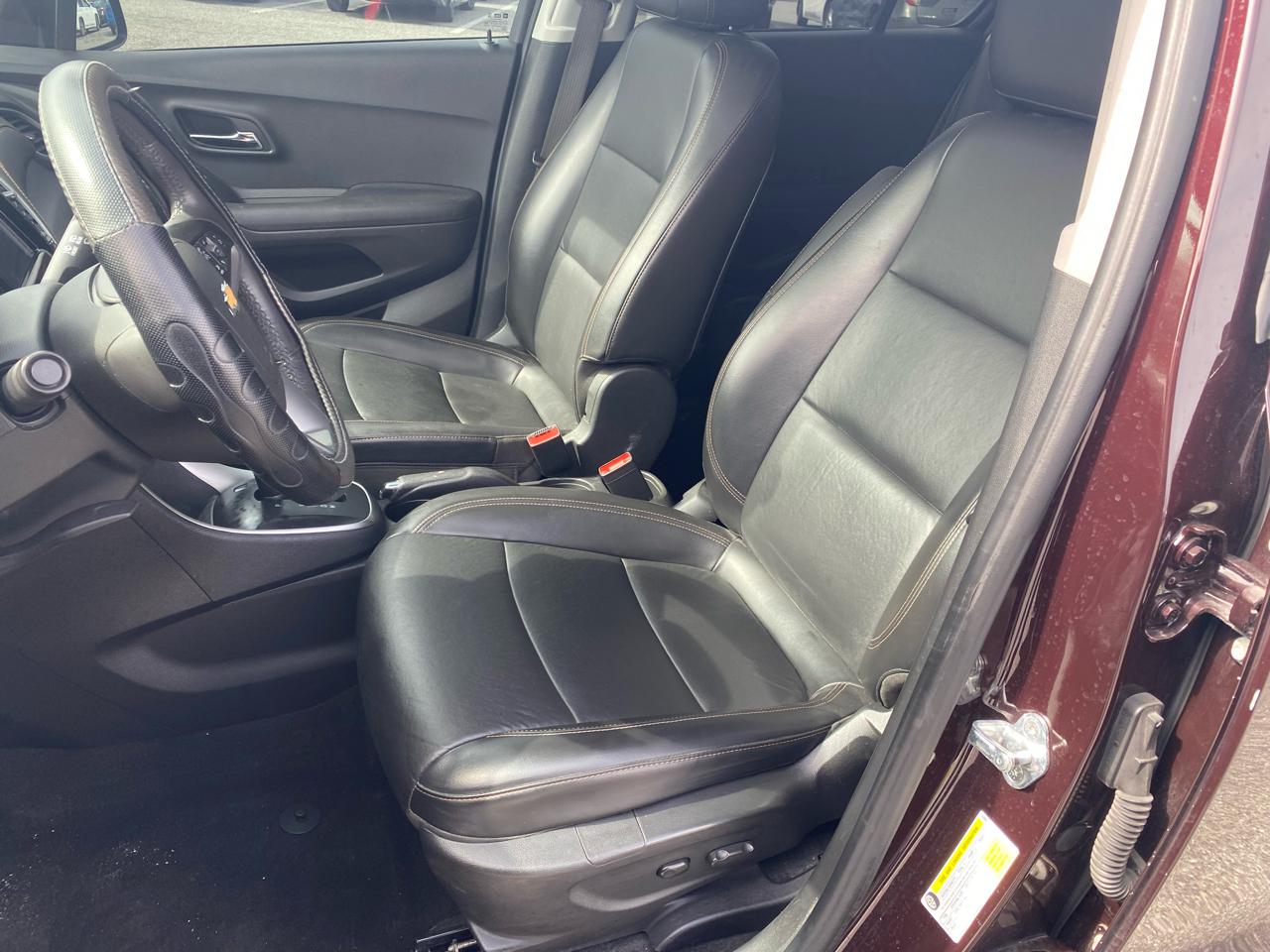 Chevrolet Trax FWD 4dr LT 2021