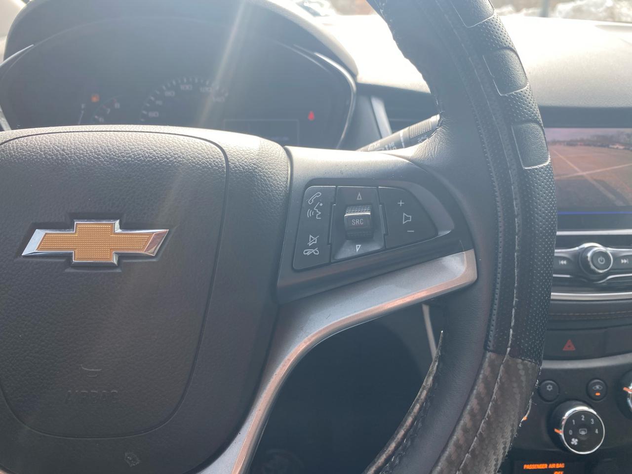 Chevrolet Trax FWD 4dr LT 2021