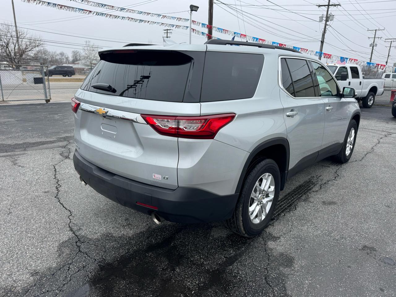 Chevrolet Traverse FWD 4dr LT Cloth w/1LT 2019