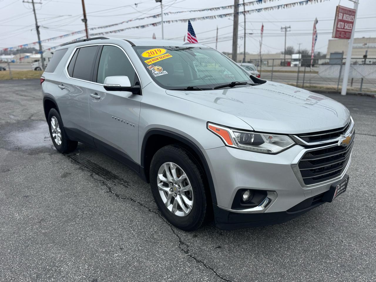 Chevrolet Traverse FWD 4dr LT Cloth w/1LT 2019