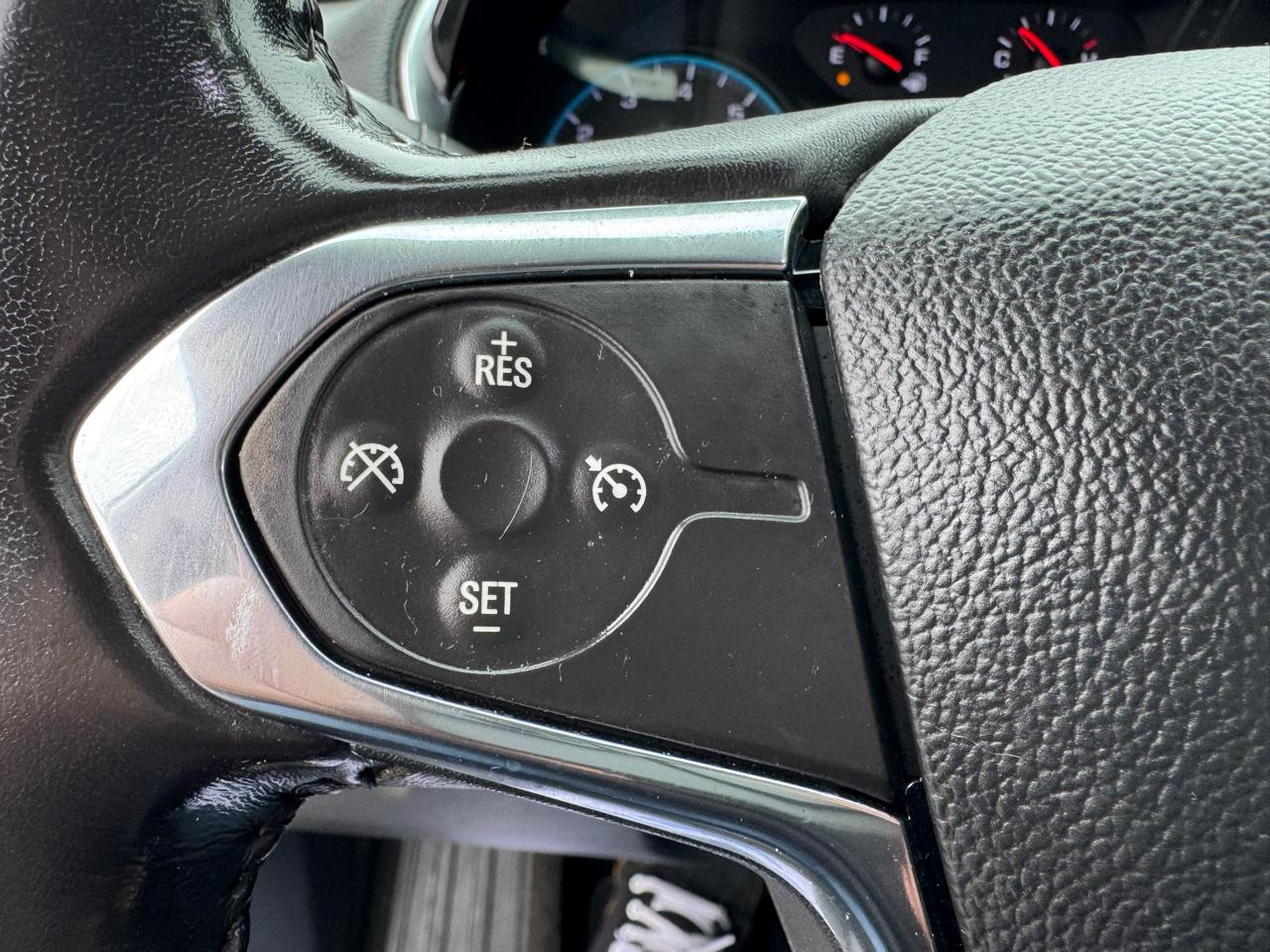 Chevrolet Traverse FWD 4dr LT Cloth w/1LT 2019