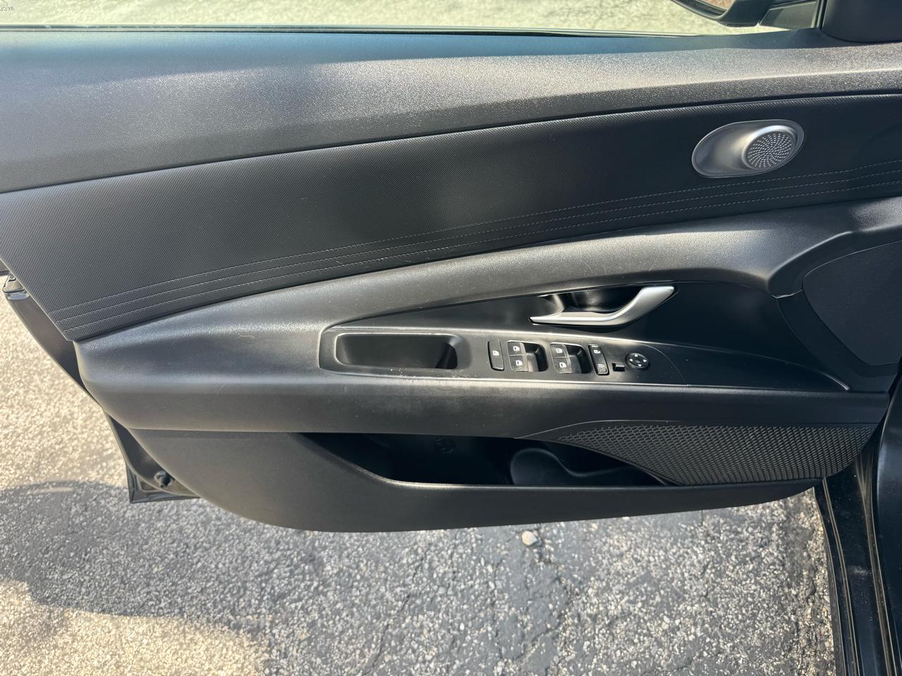 Hyundai Elantra SEL IVT 2022