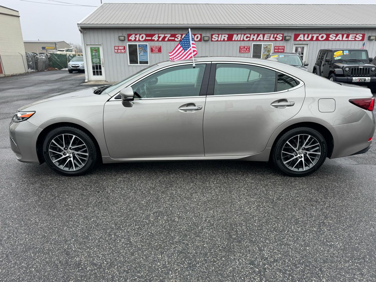 Lexus ES 350 4dr Sdn 2016