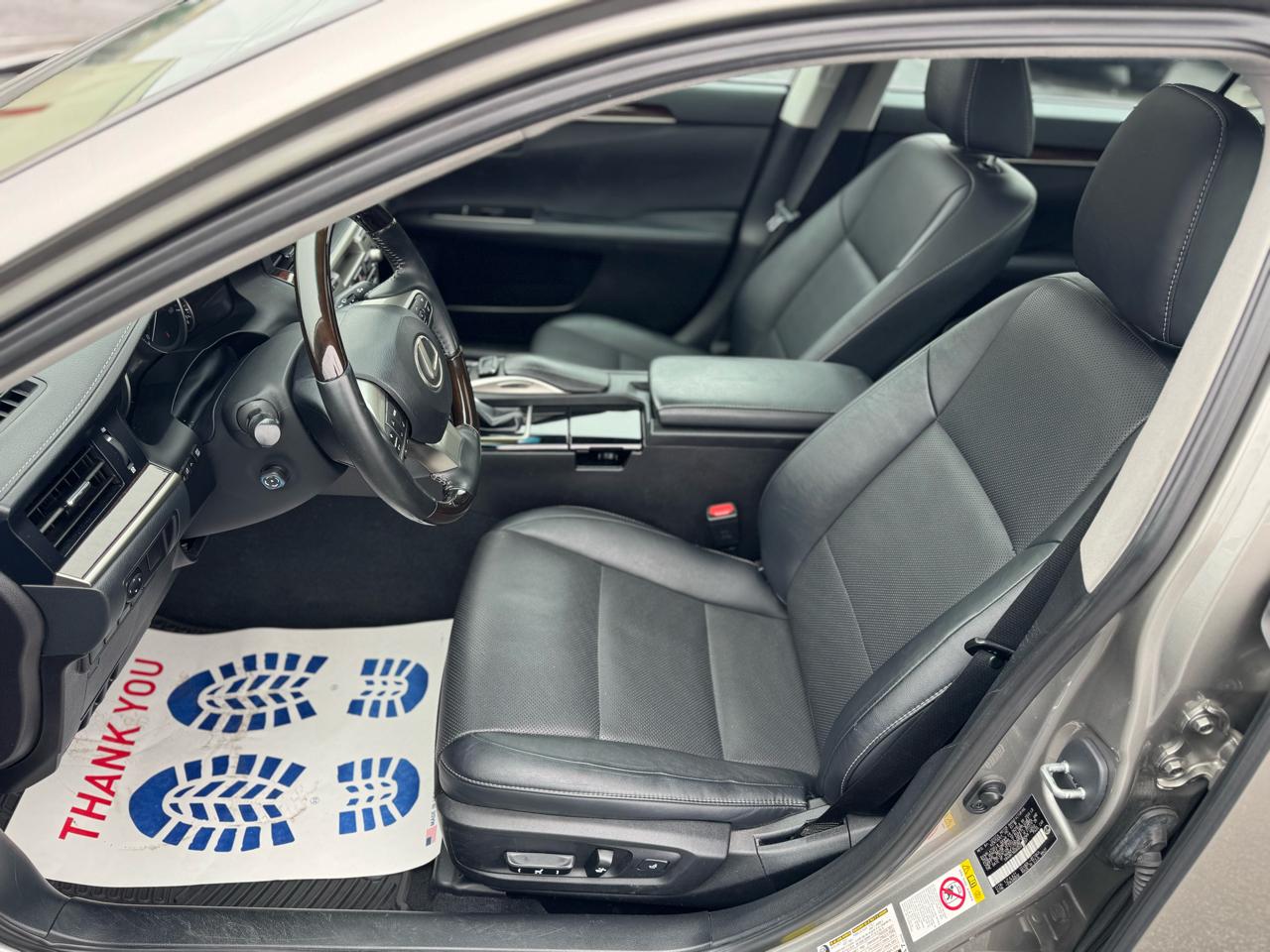 Lexus ES 350 4dr Sdn 2016