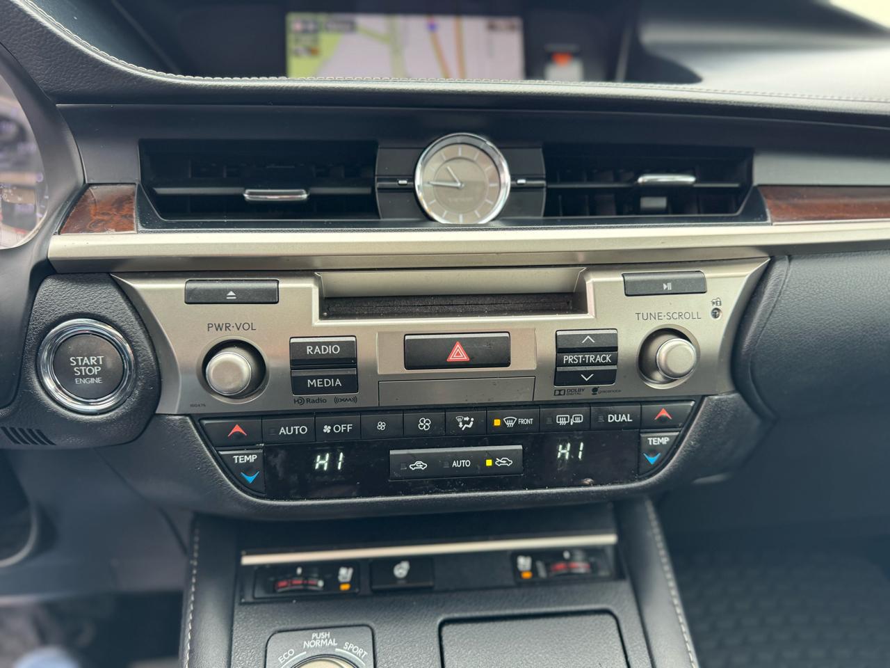 Lexus ES 350 4dr Sdn 2016