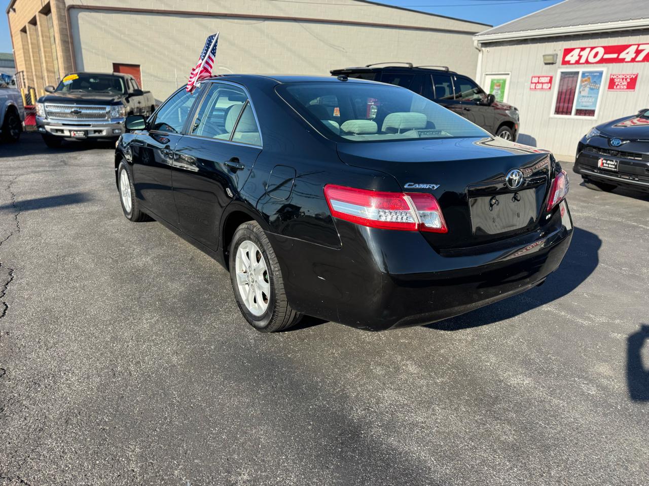 Toyota Camry LE 2011
