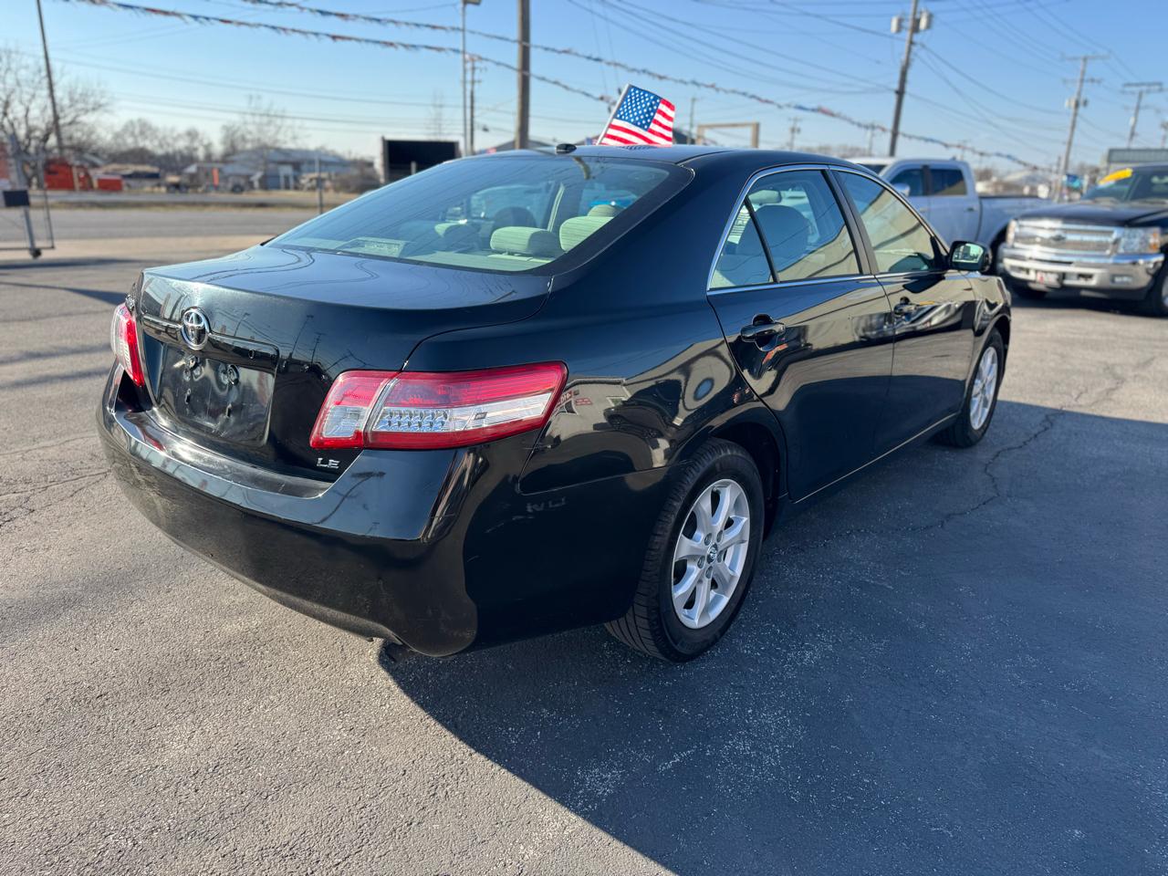 Toyota Camry LE 2011