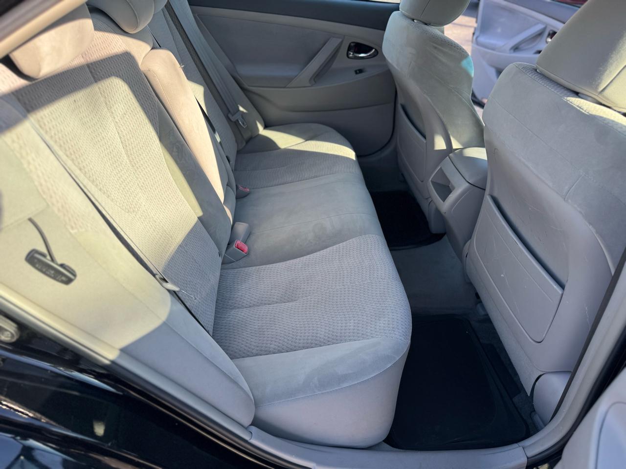 Toyota Camry LE 2011