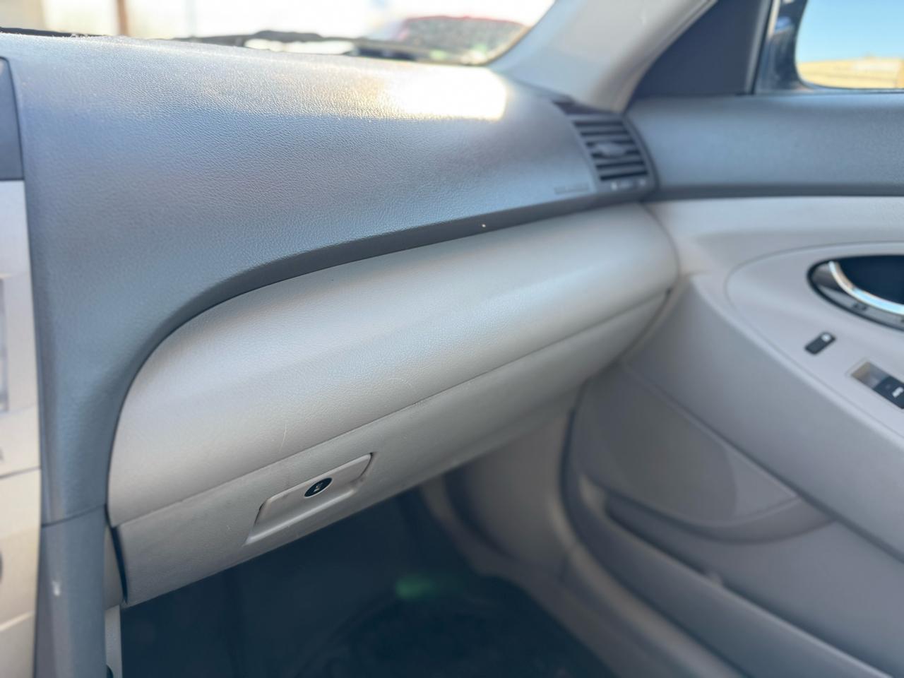 Toyota Camry LE 2011