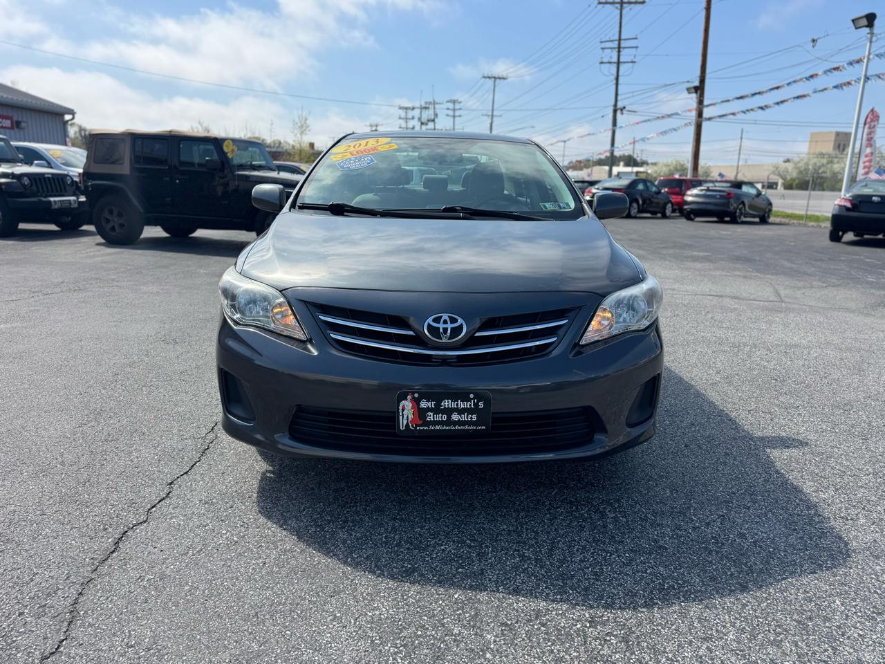 Toyota Corolla 4dr Sdn Auto LE Special Edition (Natl) 2013