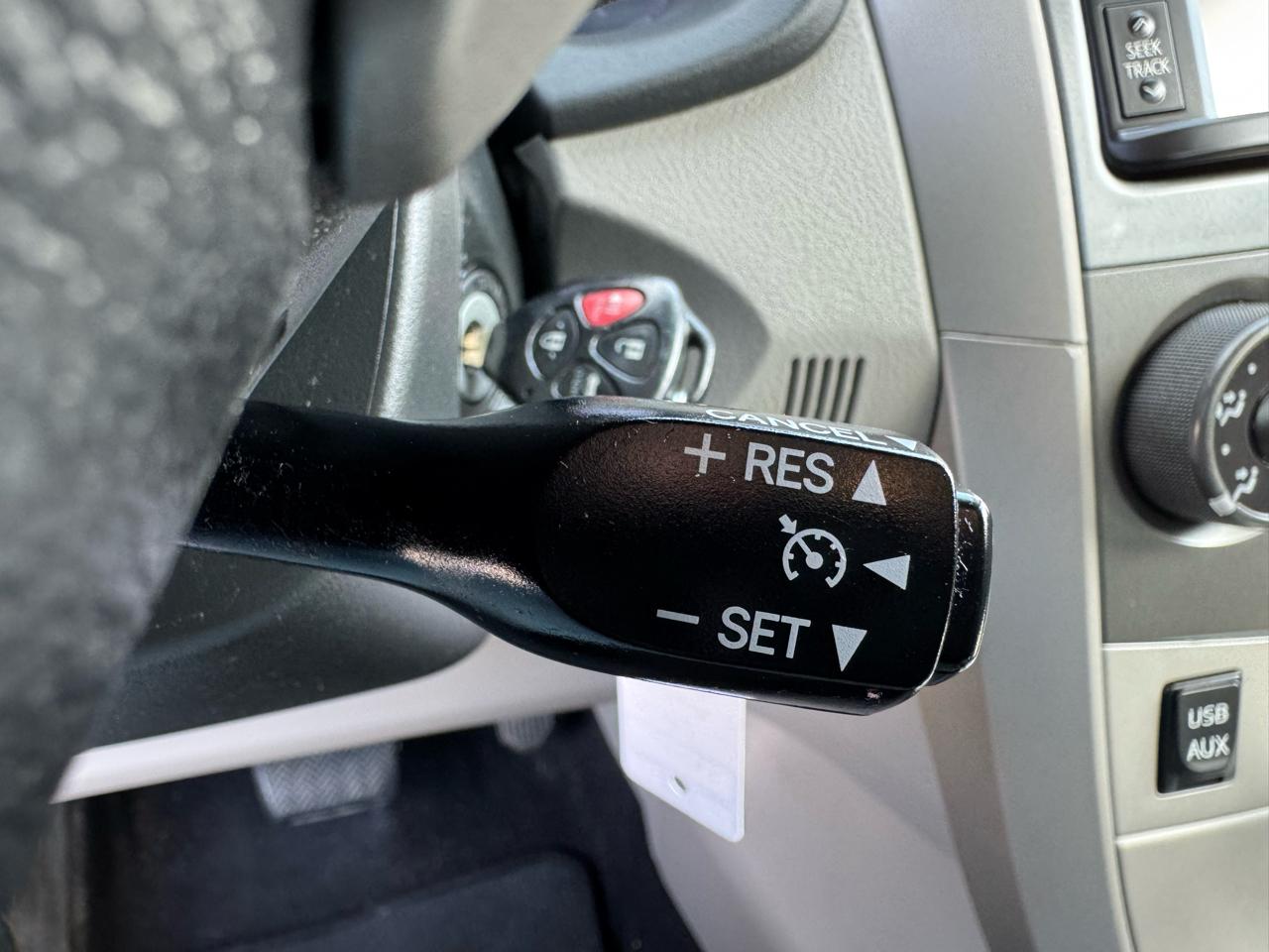 Toyota Corolla 4dr Sdn Auto LE Special Edition (Natl) 2013