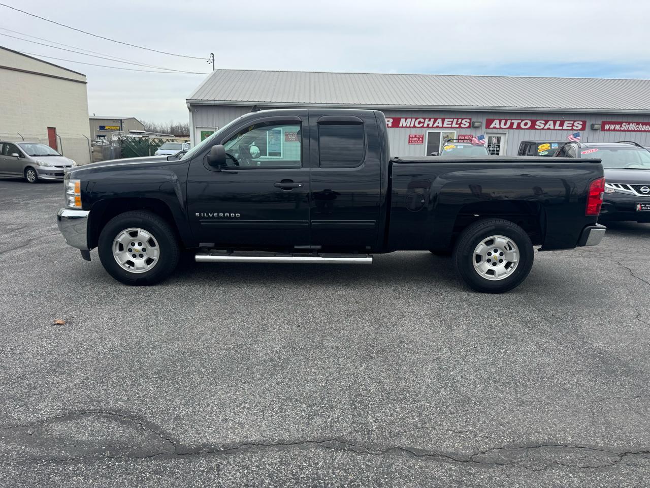 Chevrolet Silverado 1500 2WD Ext Cab 143.5" LT 2012
