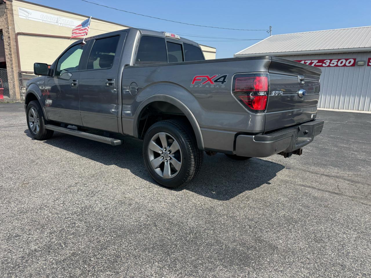 Ford F-150 4WD SuperCrew 145" FX4 2012