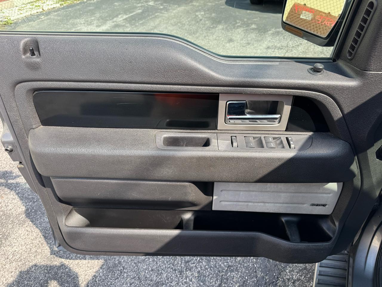 Ford F-150 4WD SuperCrew 145" FX4 2012