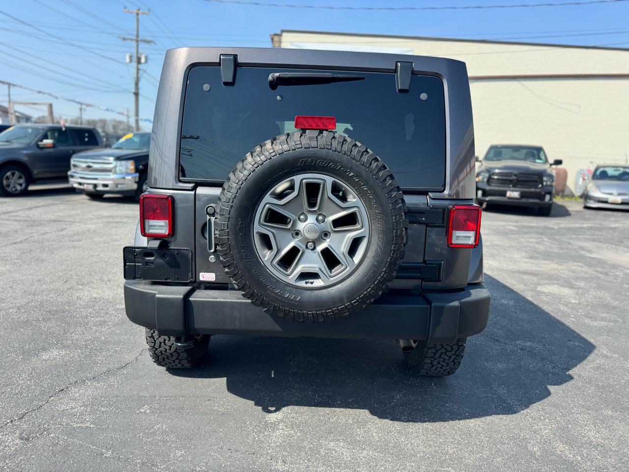 Jeep Wrangler Unlimited 4WD 4dr Rubicon 2016