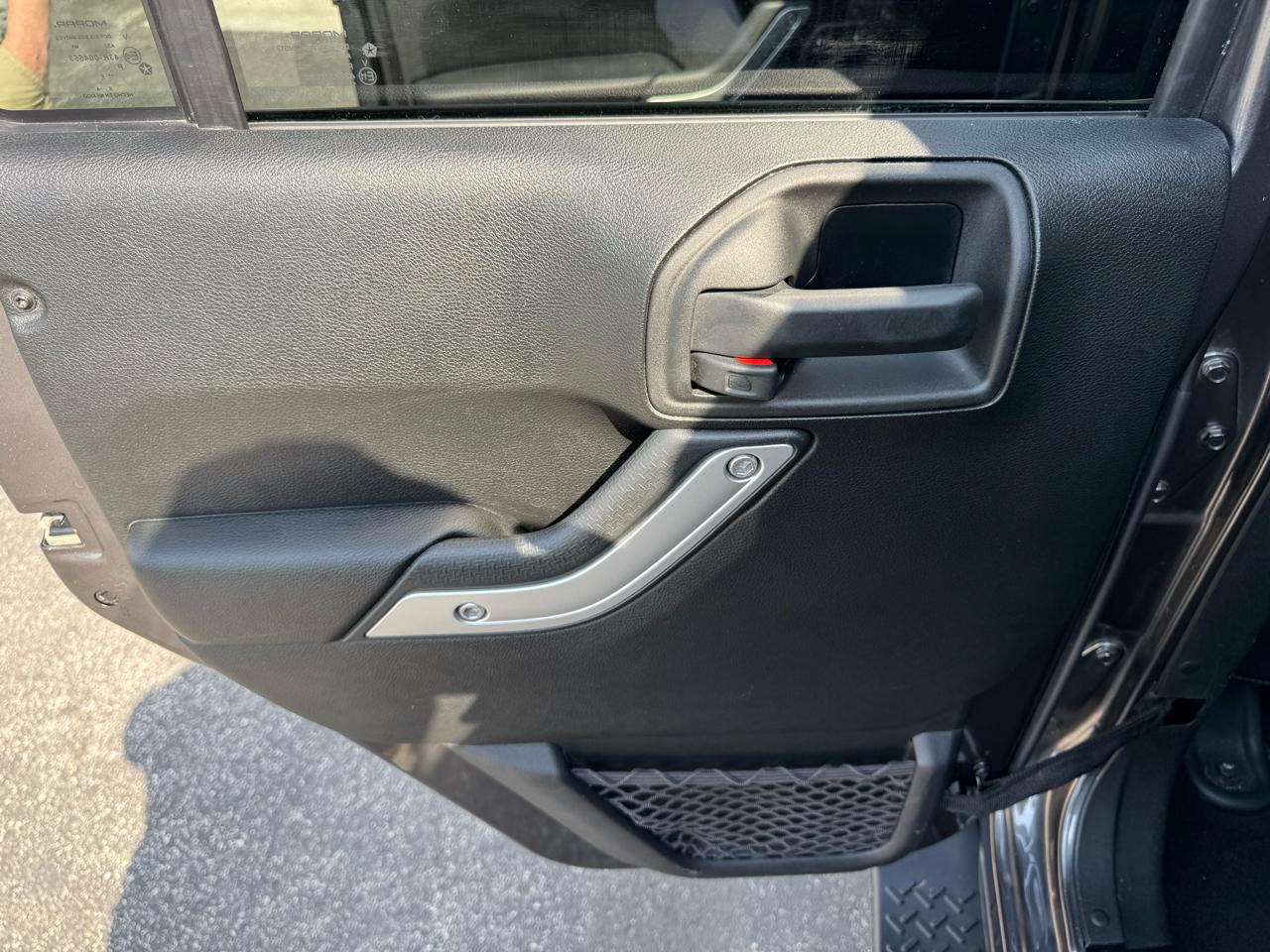 Jeep Wrangler Unlimited 4WD 4dr Rubicon 2016