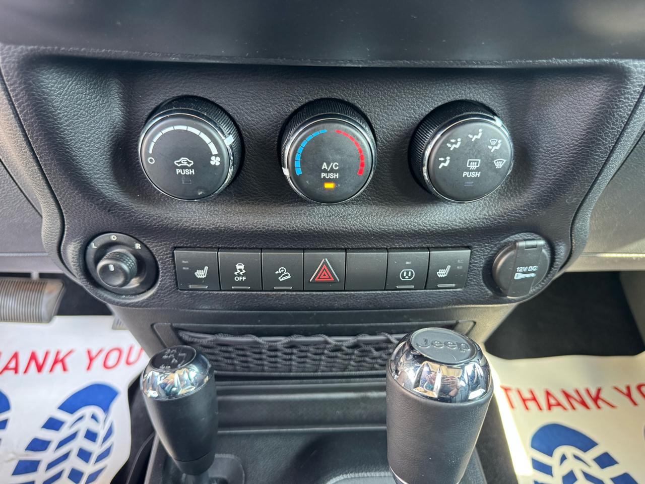 Jeep Wrangler Unlimited 4WD 4dr Rubicon 2016