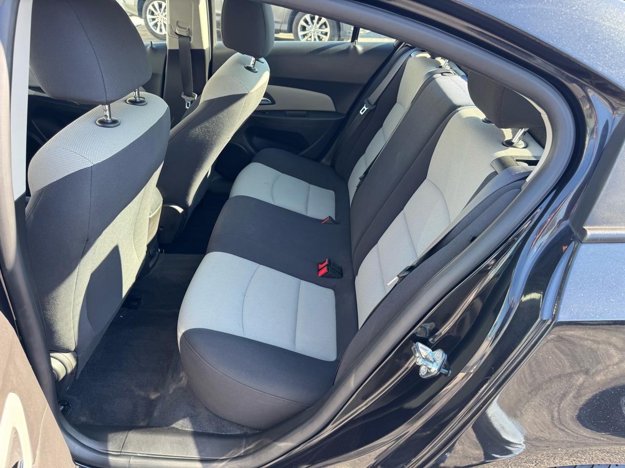 Chevrolet Cruze Limited 4dr Sdn Auto LS 2016