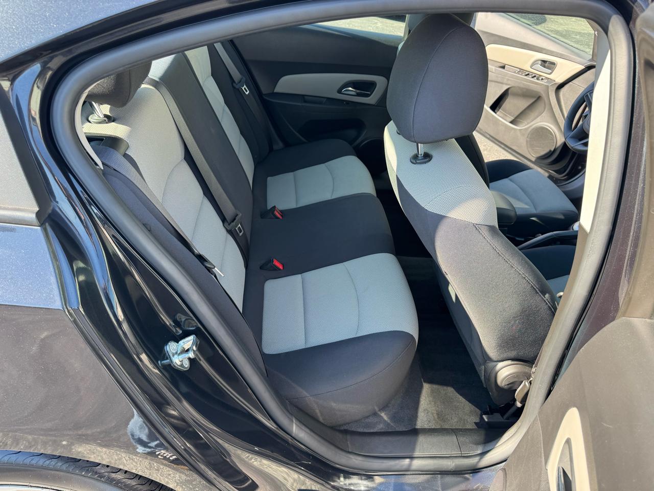 Chevrolet Cruze Limited 4dr Sdn Auto LS 2016