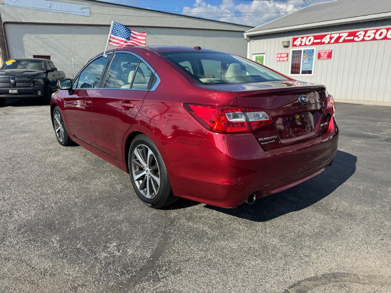 Subaru Legacy 4dr Sdn 2.5i Limited 2015