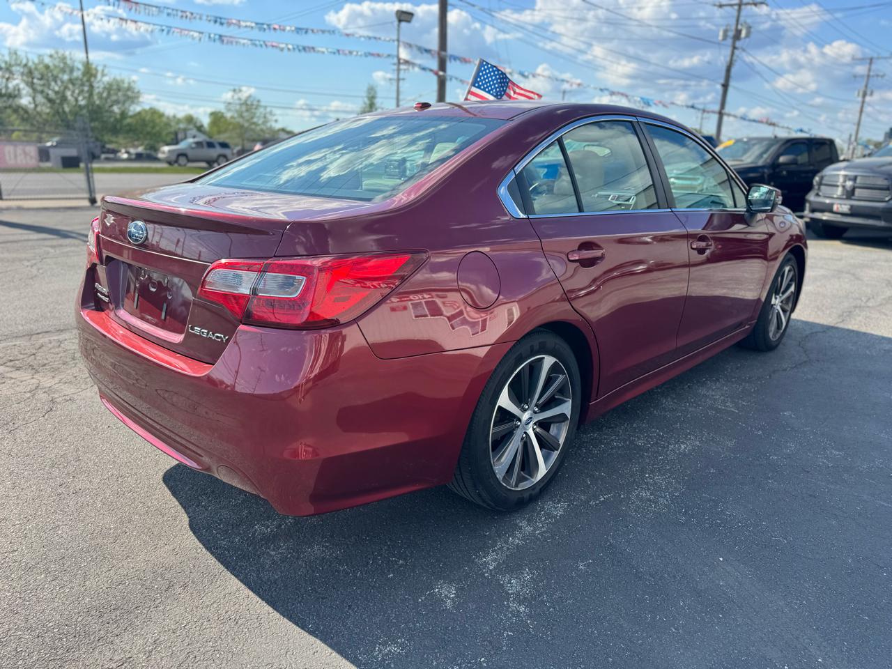 Subaru Legacy 4dr Sdn 2.5i Limited 2015