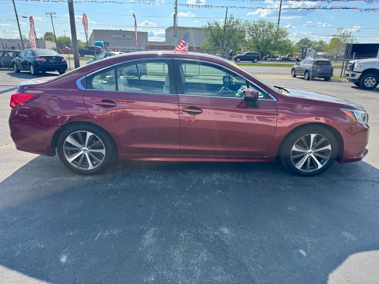 Subaru Legacy 4dr Sdn 2.5i Limited 2015