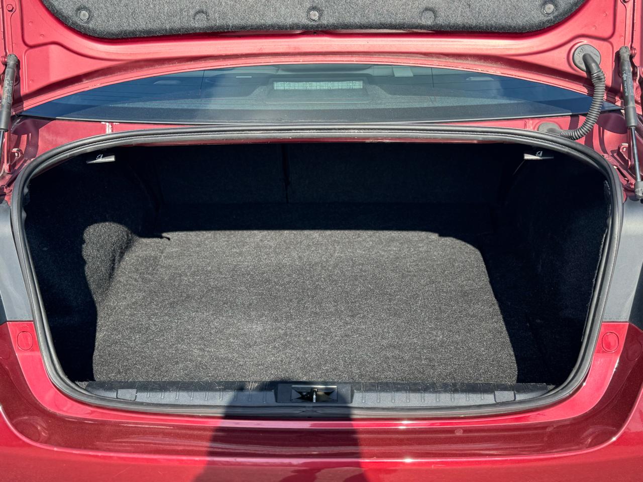 Subaru Legacy 4dr Sdn 2.5i Limited 2015