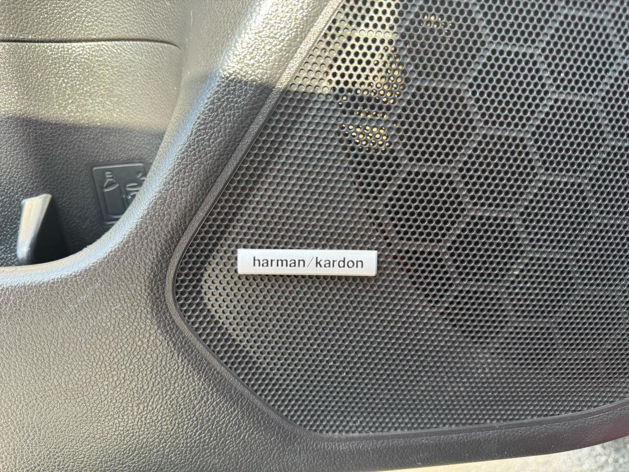 Subaru Legacy 4dr Sdn 2.5i Limited 2015