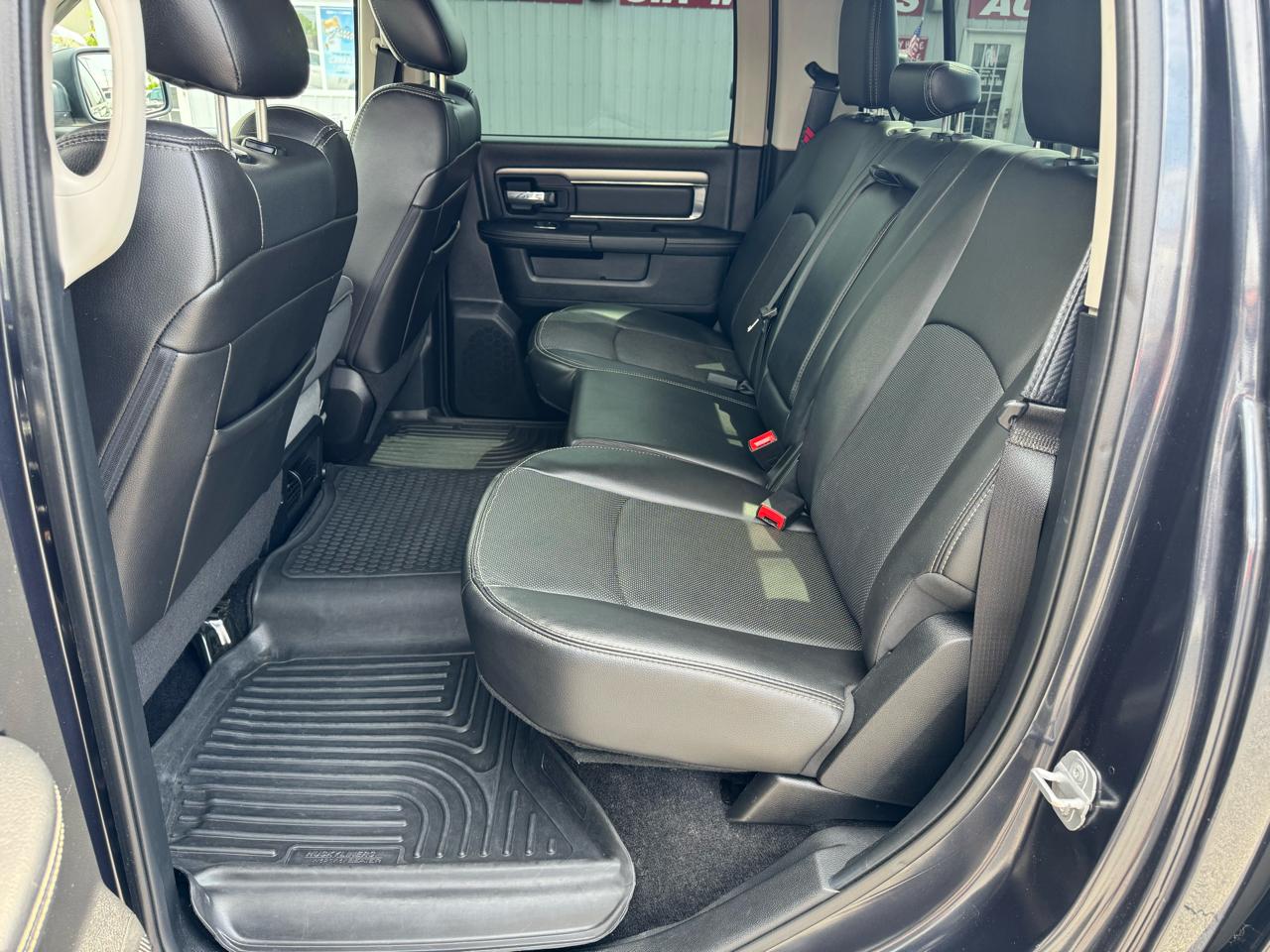 RAM 1500 4WD Crew Cab 149" Sport 2014