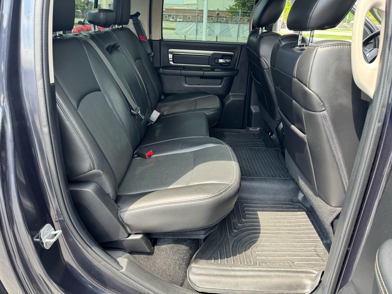 RAM 1500 4WD Crew Cab 149" Sport 2014