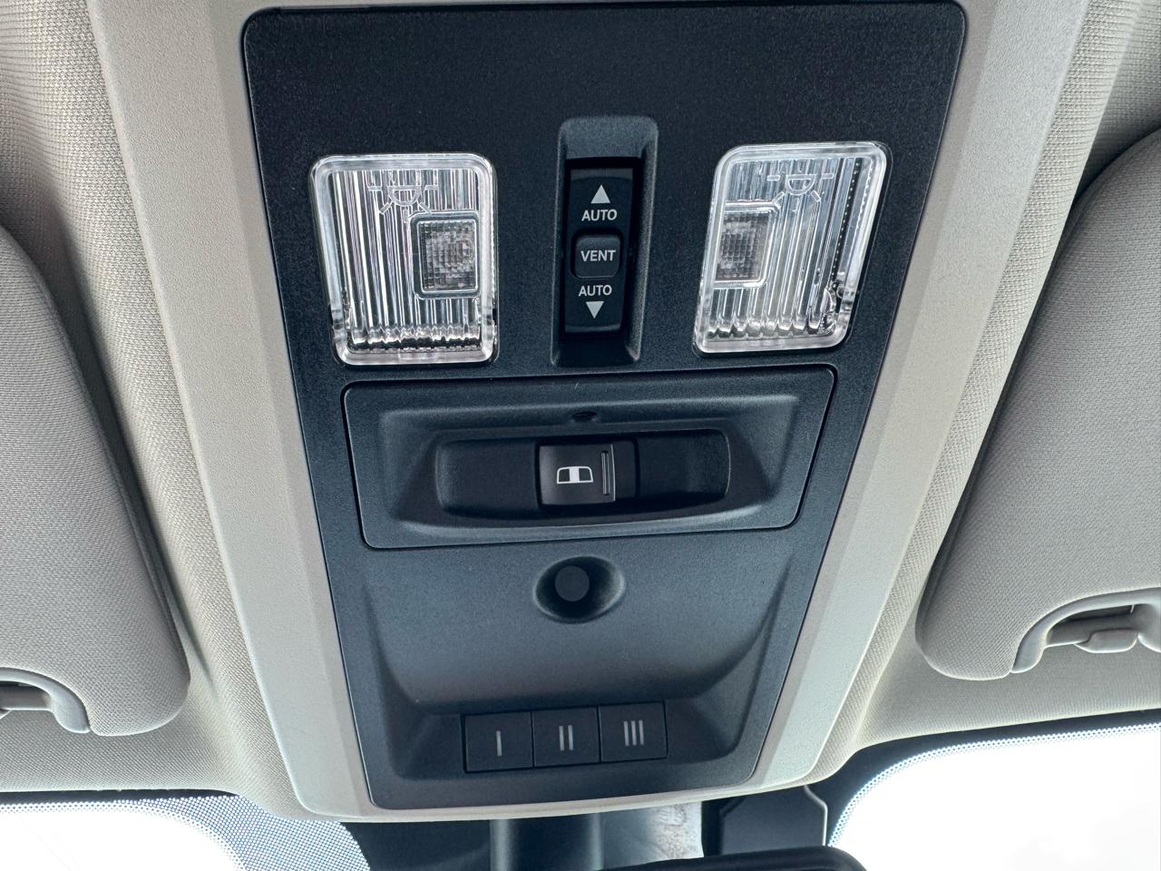 RAM 1500 4WD Crew Cab 149" Sport 2014
