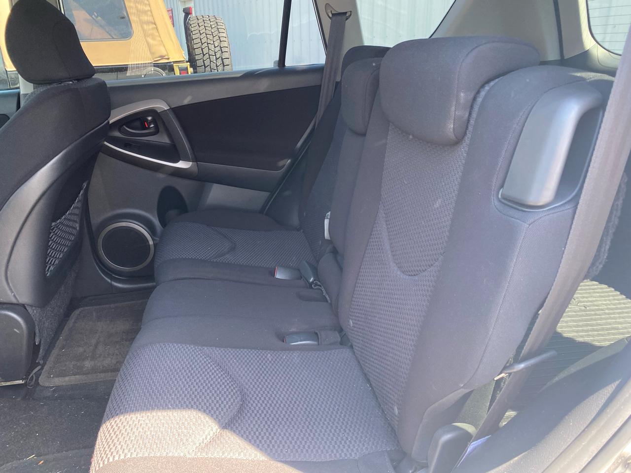 Toyota RAV4 4WD 4dr V6 Sport (Natl) 2007