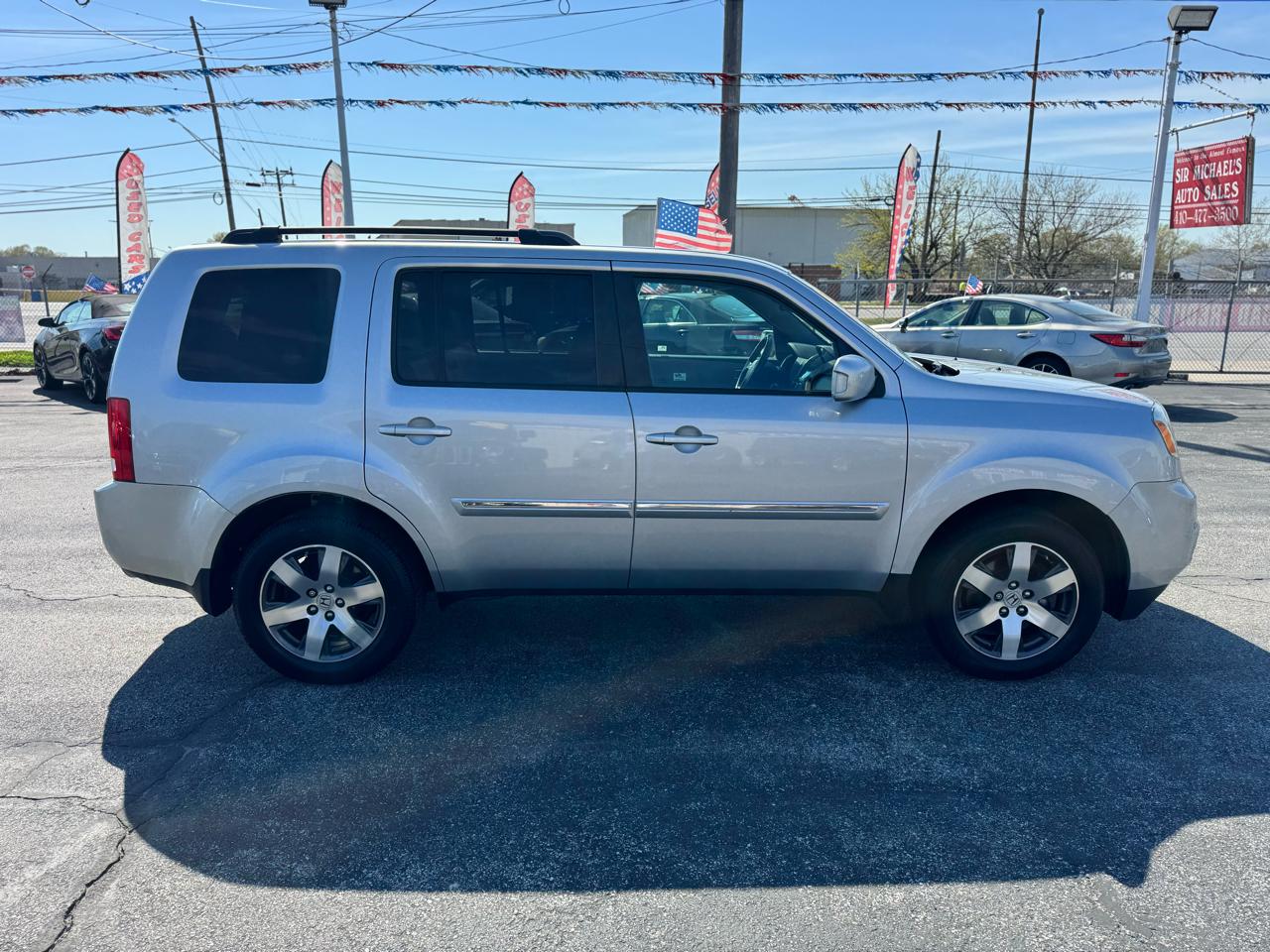 Honda Pilot 4WD 4dr Touring w/RES & Navi 2015