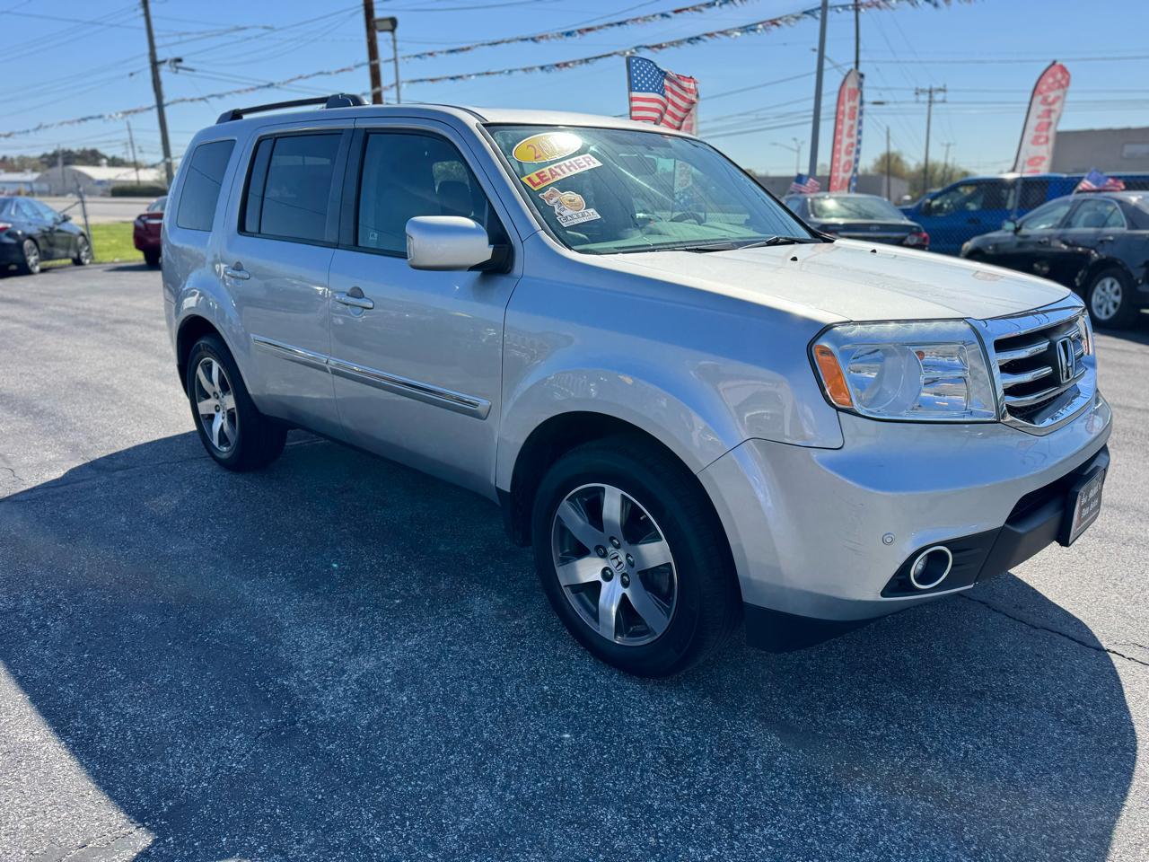 Honda Pilot 4WD 4dr Touring w/RES & Navi 2015