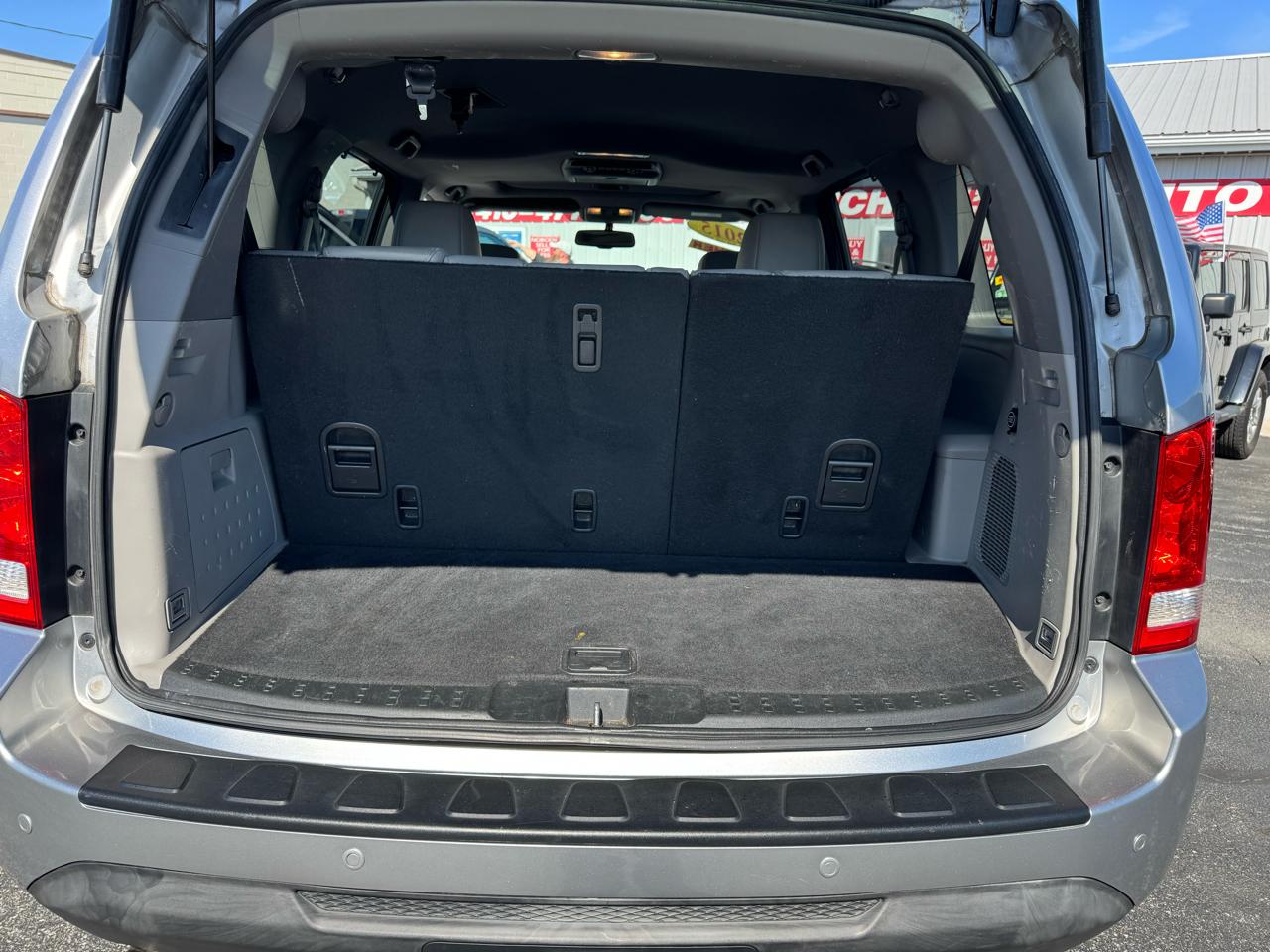 Honda Pilot 4WD 4dr Touring w/RES & Navi 2015