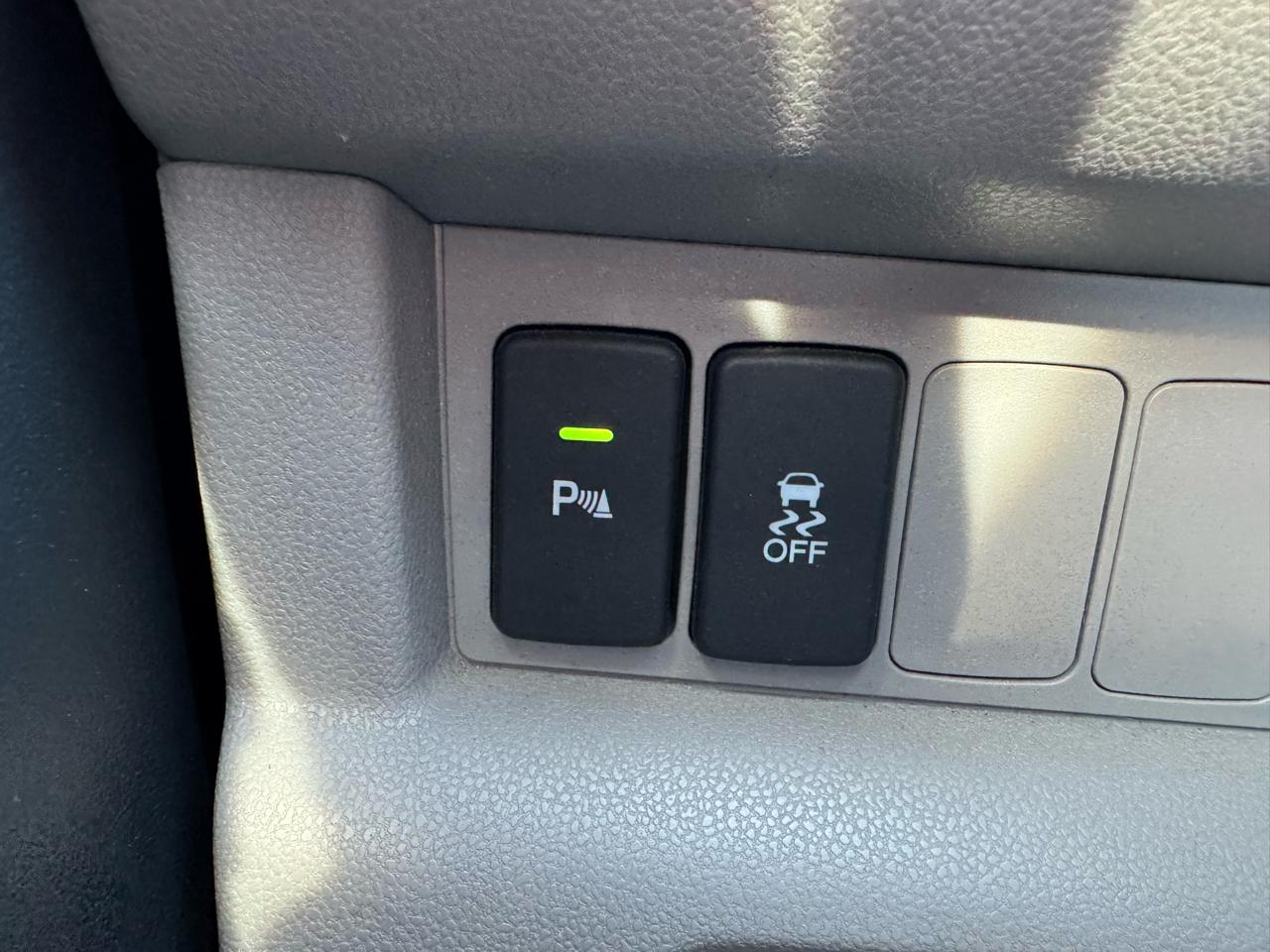 Honda Pilot 4WD 4dr Touring w/RES & Navi 2015