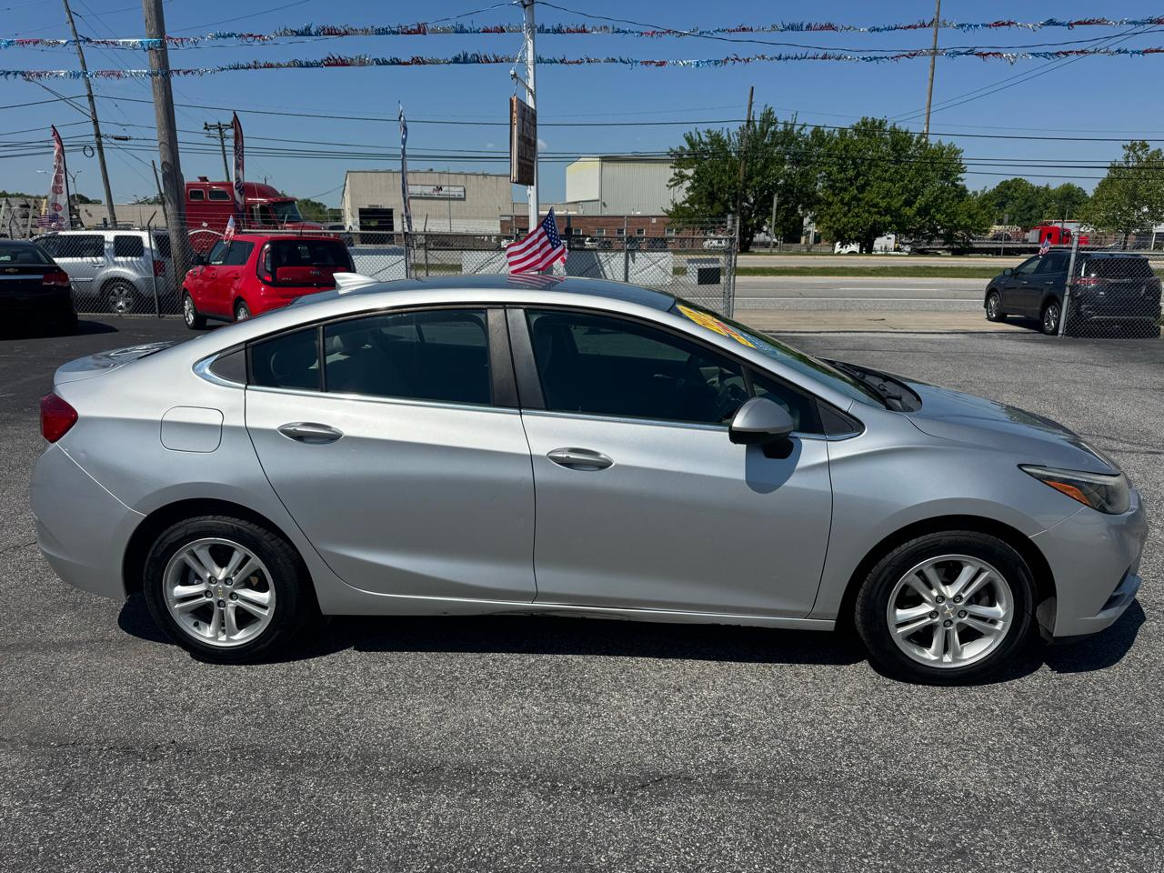 Chevrolet Cruze 4dr Sdn 1.4L LT w/1SD 2018