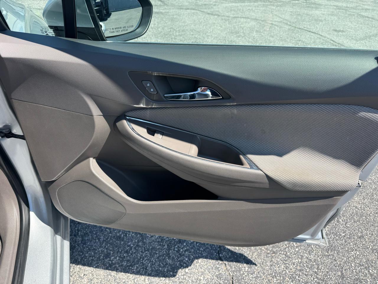 Chevrolet Cruze 4dr Sdn 1.4L LT w/1SD 2018