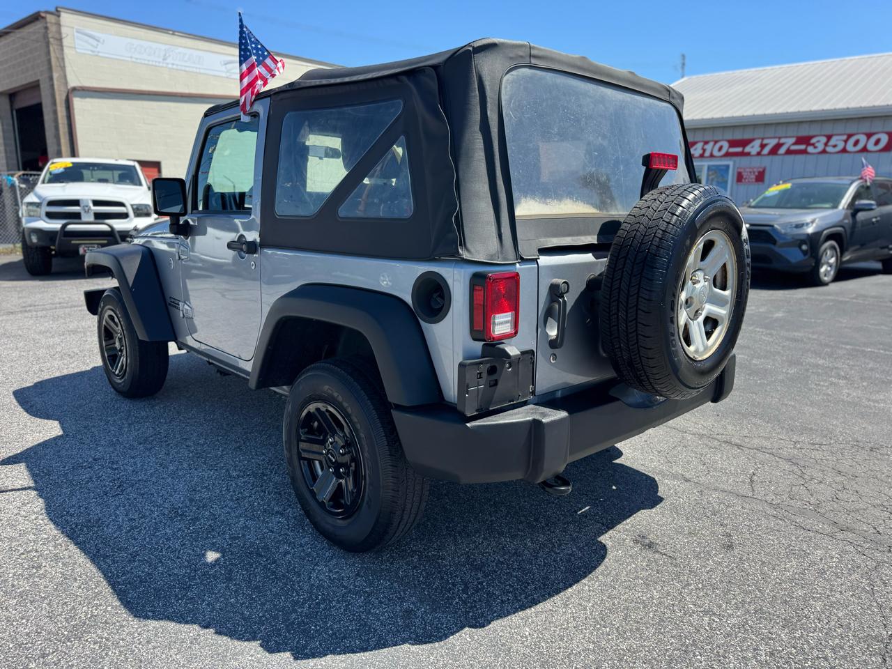 Jeep Wrangler 4WD 2dr Sport 2014