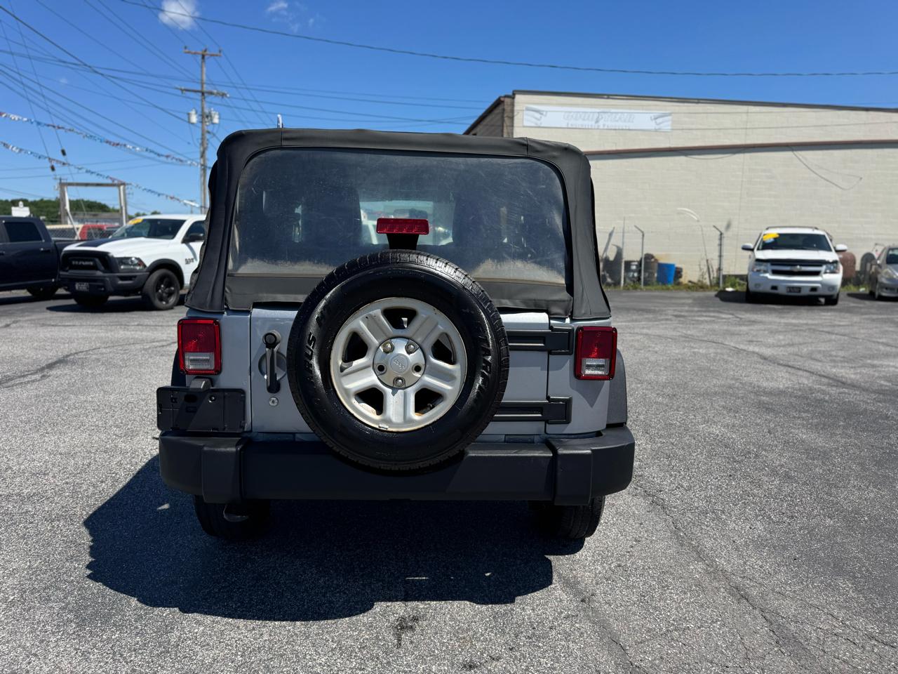 Jeep Wrangler 4WD 2dr Sport 2014
