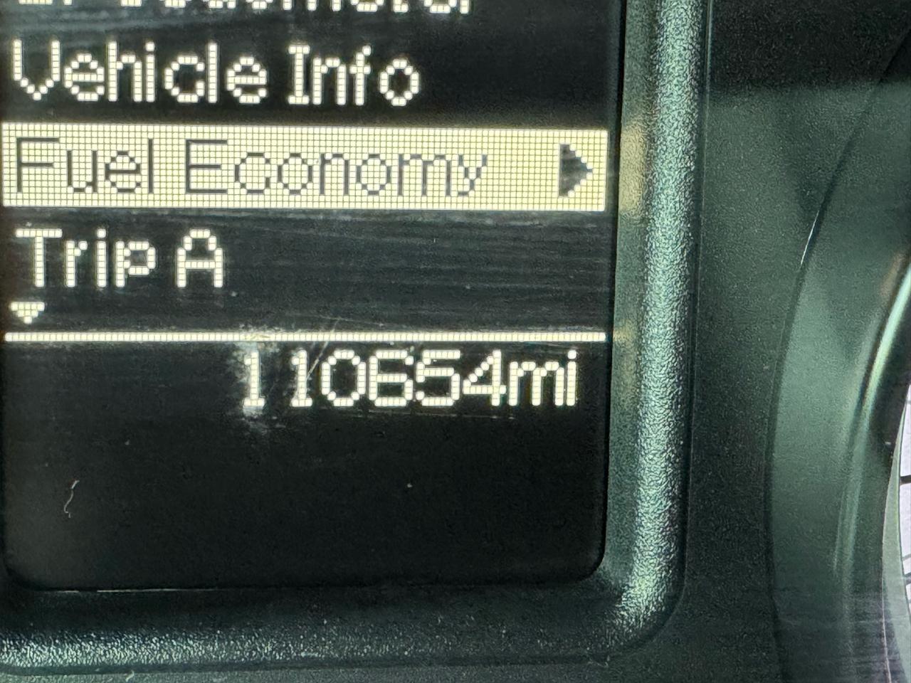 RAM 1500 4WD Crew Cab 140.5" Express 2016