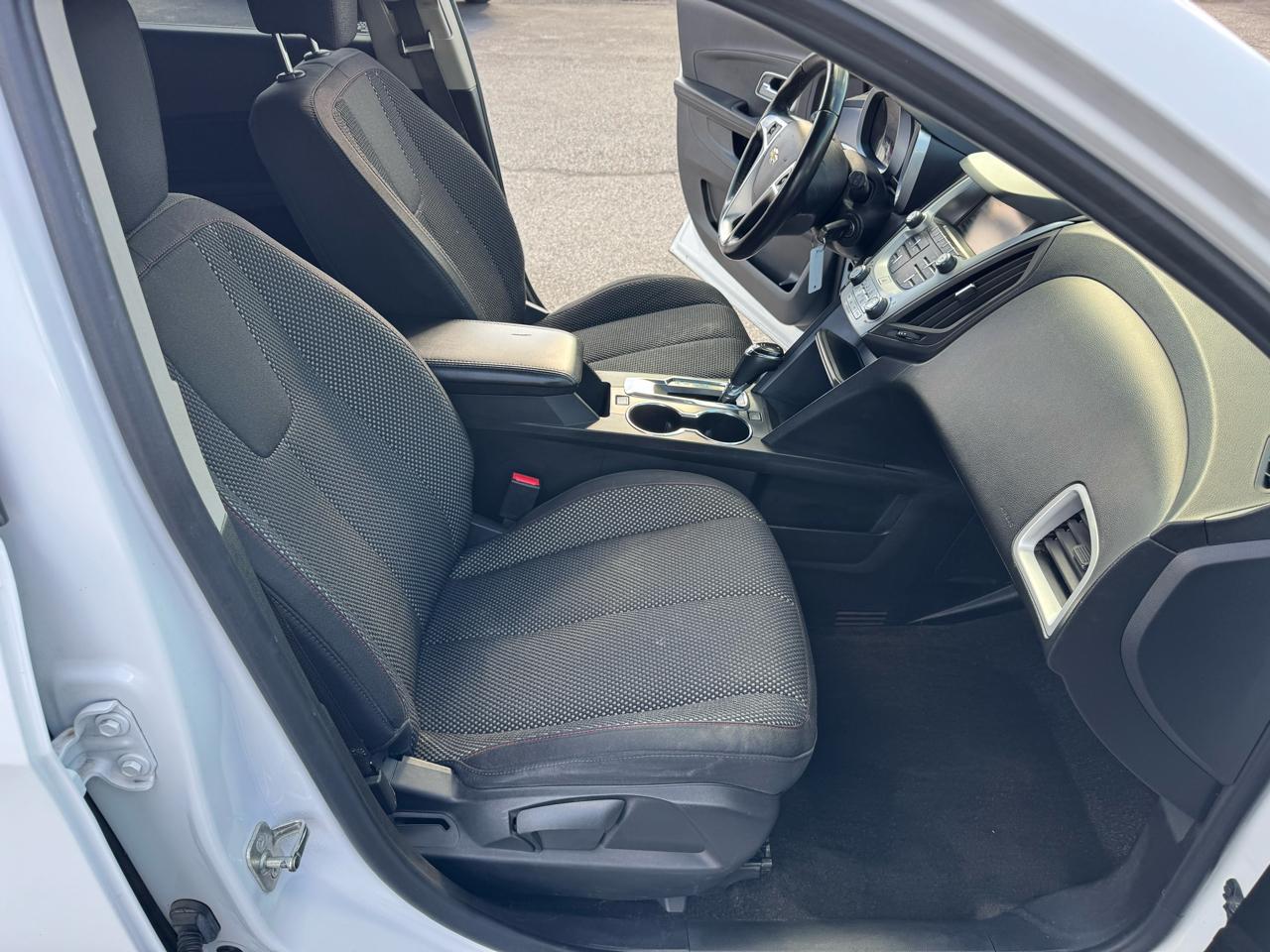 Chevrolet Equinox FWD 4dr LT w/1LT 2017