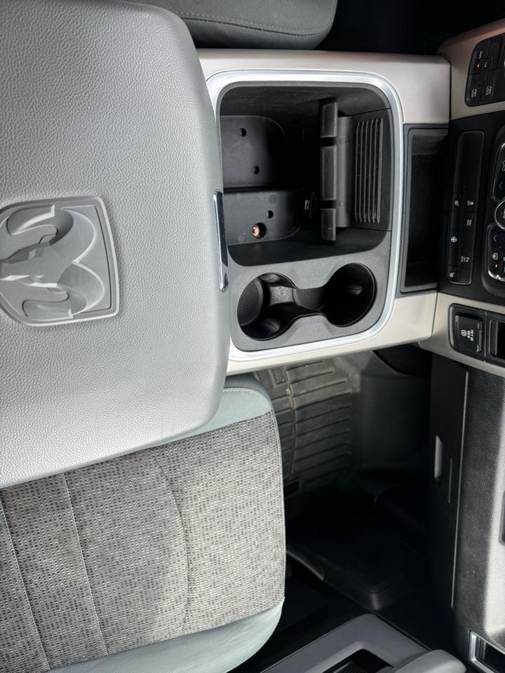 RAM 1500 Classic Warlock 4x4 Quad Cab 6'4" Box 2019