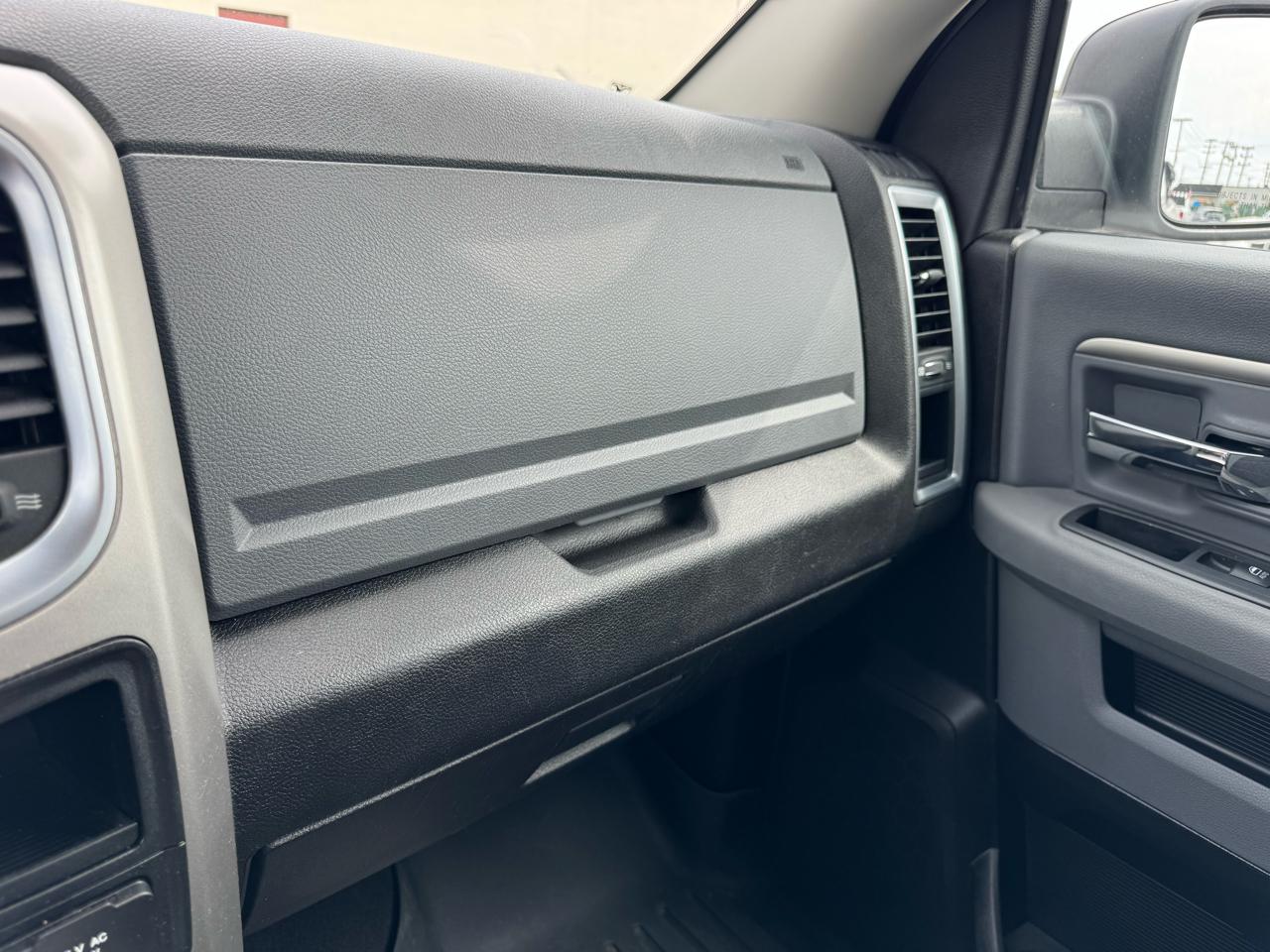 RAM 1500 Classic Warlock 4x4 Quad Cab 6'4" Box 2019