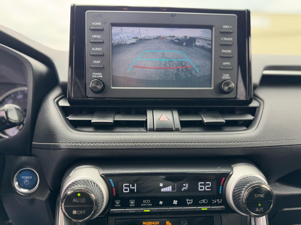 Toyota RAV4 Hybrid XLE AWD (Natl) 2019