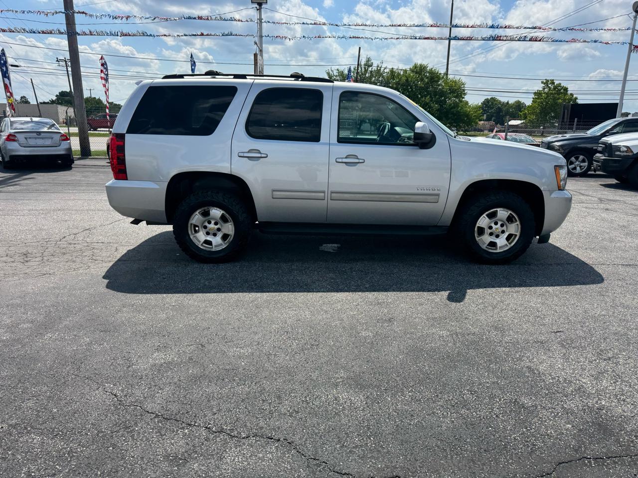 Chevrolet Tahoe 4WD 4dr 1500 LS 2013